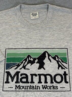Marmot Mountain Works Gradient Logo Graphic T-Shirt Men's Medium Gray NWT
